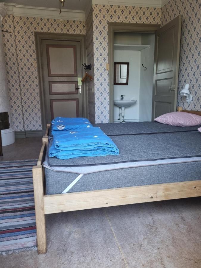 Hostel Eira *
